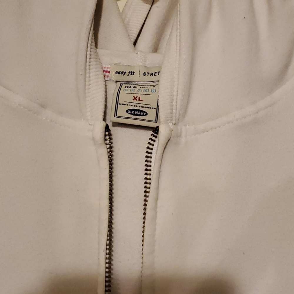 Old Navy white hoodie ๐3 For $15๐ - Picture 2 of 7